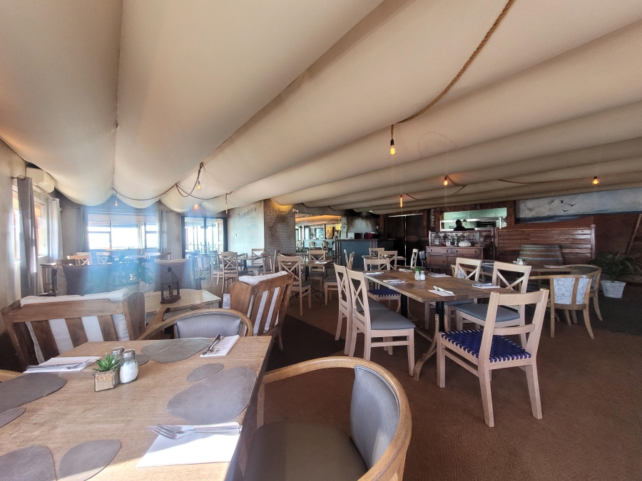 5 Bedroom Property for Sale in Jeffreys Bay Central Eastern Cape
